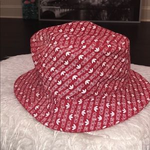 Adidas Bucket Hat
